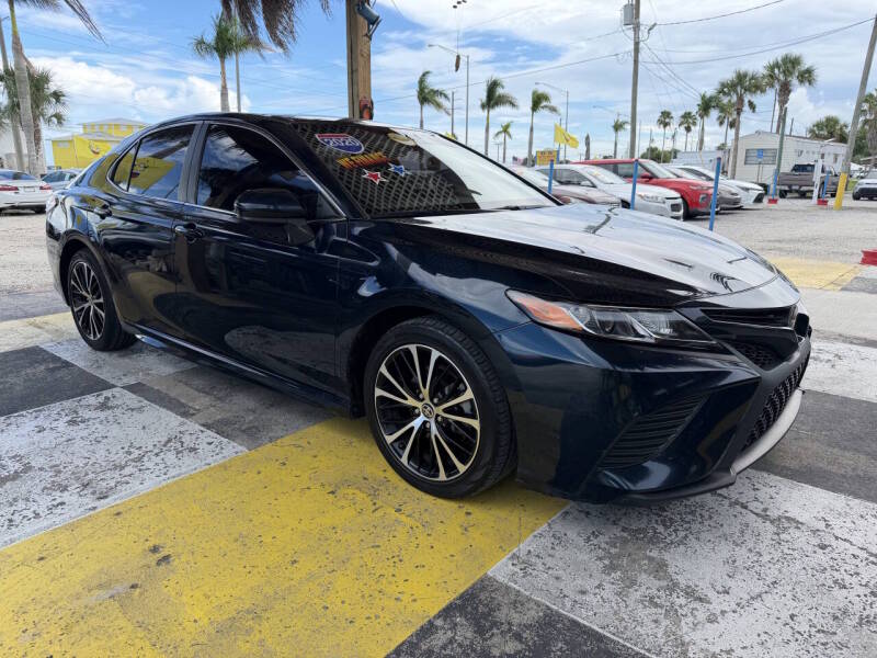 toyota camry 2020 4T1G11AK9LU996795 image toyota camry 2020 4T1G11AK9LU996795 image