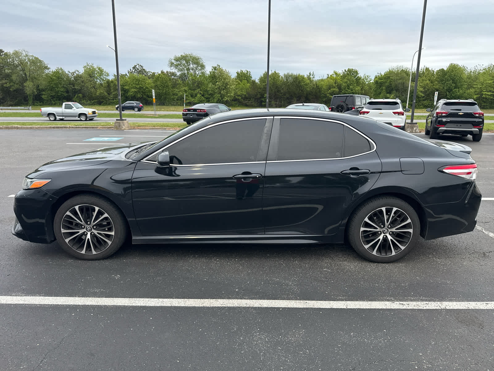 toyota camry 2020 4T1G11AK6LU879871 image toyota camry 2020 4T1G11AK6LU879871 image