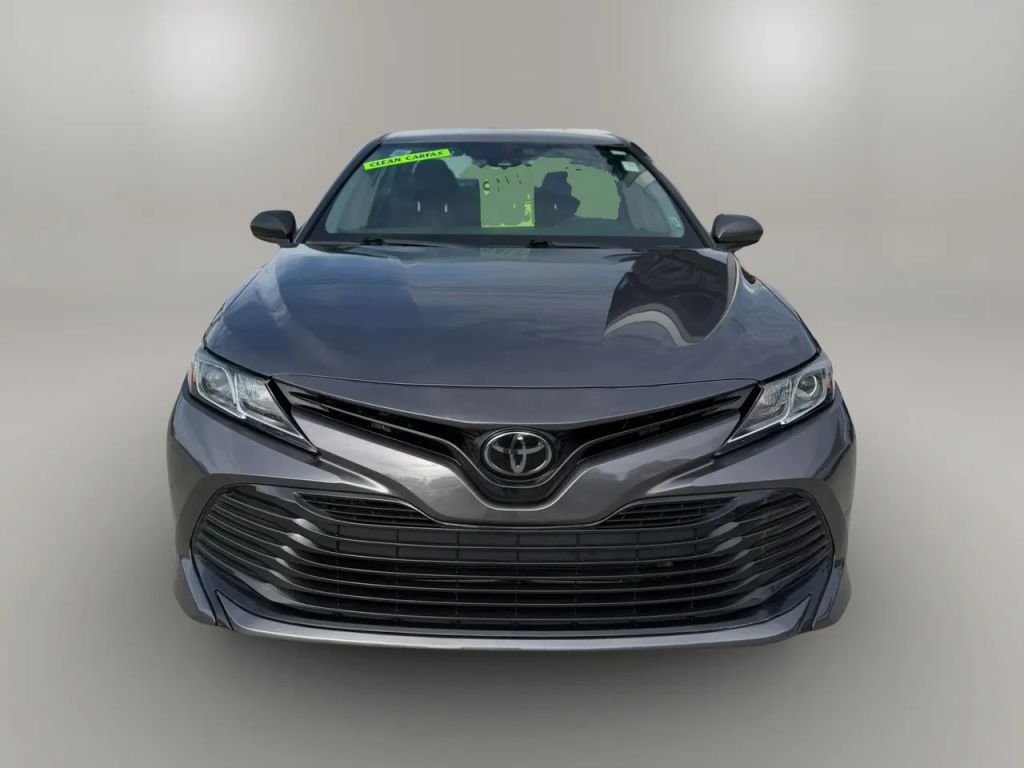 toyota camry 2020 4T1C11AK2LU348360 image toyota camry 2020 4T1C11AK2LU348360 image