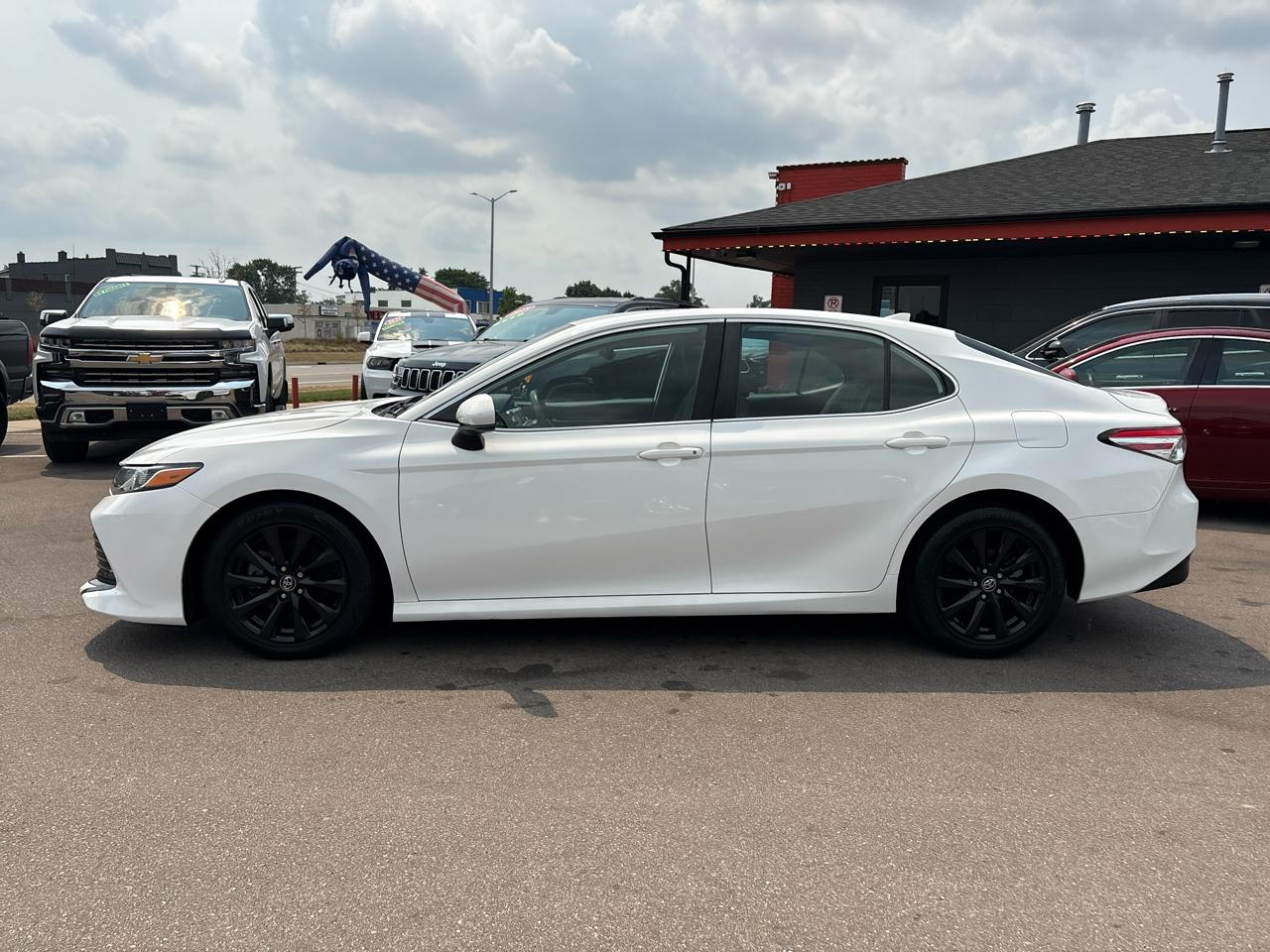 toyota camry 2020 4T1C11AK7LU917669 image toyota camry 2020 4T1C11AK7LU917669 image