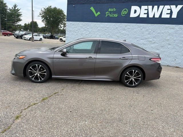 toyota camry 2020 4T1G11AK2LU982141 image toyota camry 2020 4T1G11AK2LU982141 image