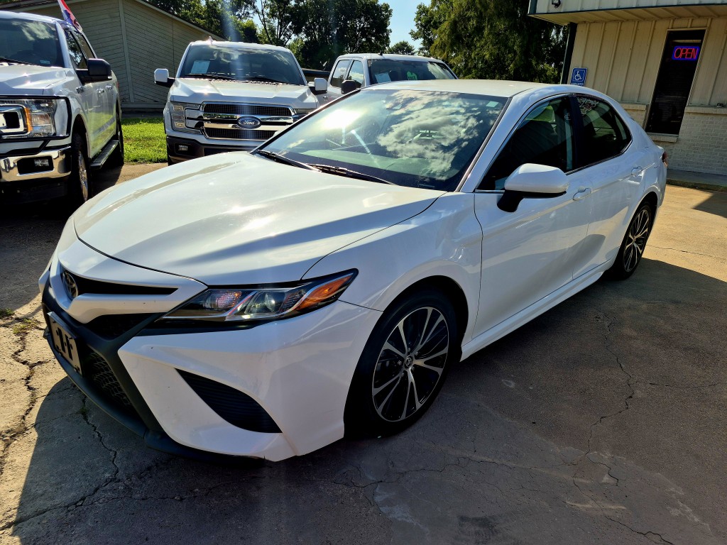 toyota camry 2020 4T1G11AK6LU982272 image toyota camry 2020 4T1G11AK6LU982272 image
