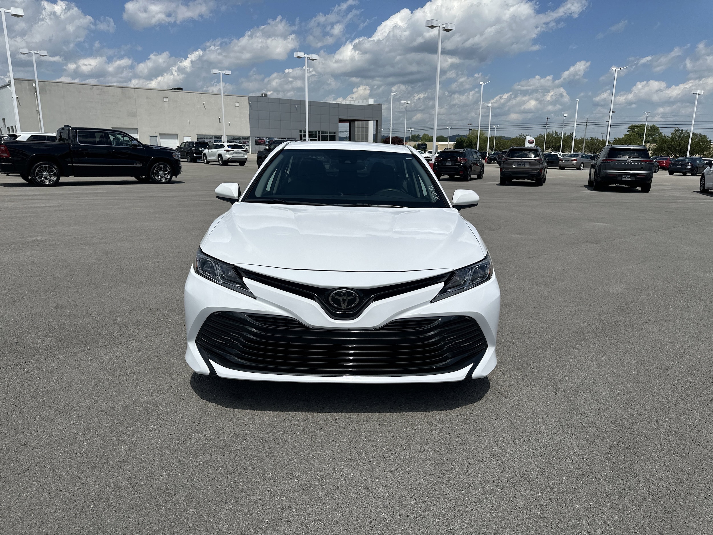 toyota camry 2020 4T1C11AKXLU977011 image toyota camry 2020 4T1C11AKXLU977011 image