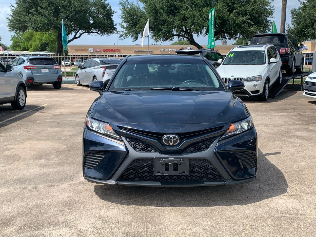 toyota camry 2020 4T1G11AKXLU387098 image toyota camry 2020 4T1G11AKXLU387098 image