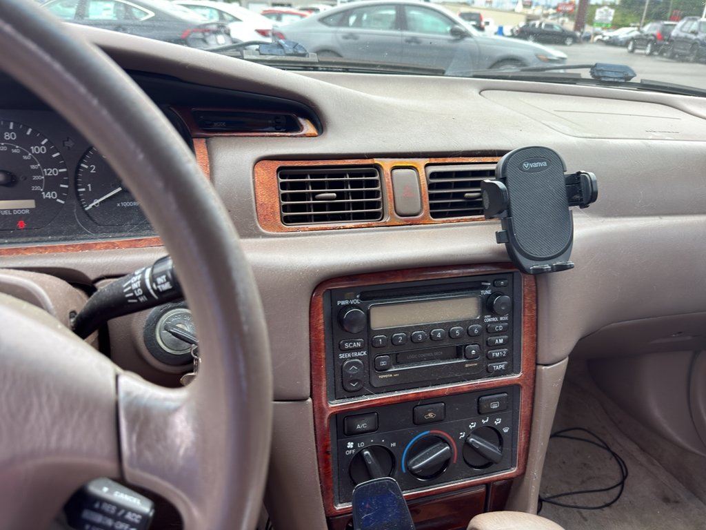 toyota camry 2000 4T1BG22K5YU972918 image toyota camry 2000 4T1BG22K5YU972918 image