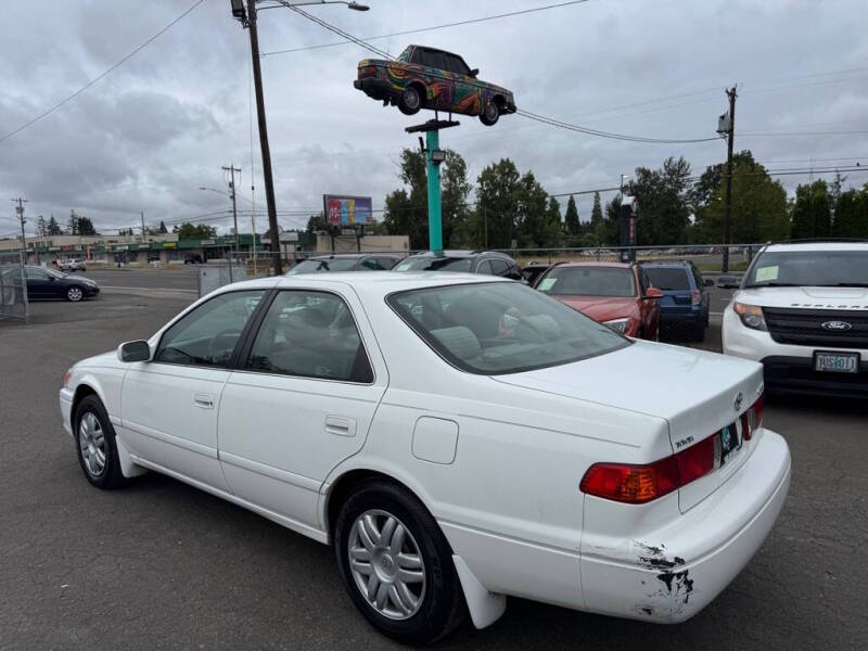 toyota camry 2001 4T1BG22K91U837611 image toyota camry 2001 4T1BG22K91U837611 image