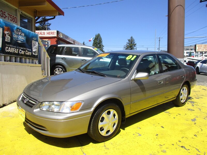 toyota camry 2001 4T1BG22K31U052288 image toyota camry 2001 4T1BG22K31U052288 image