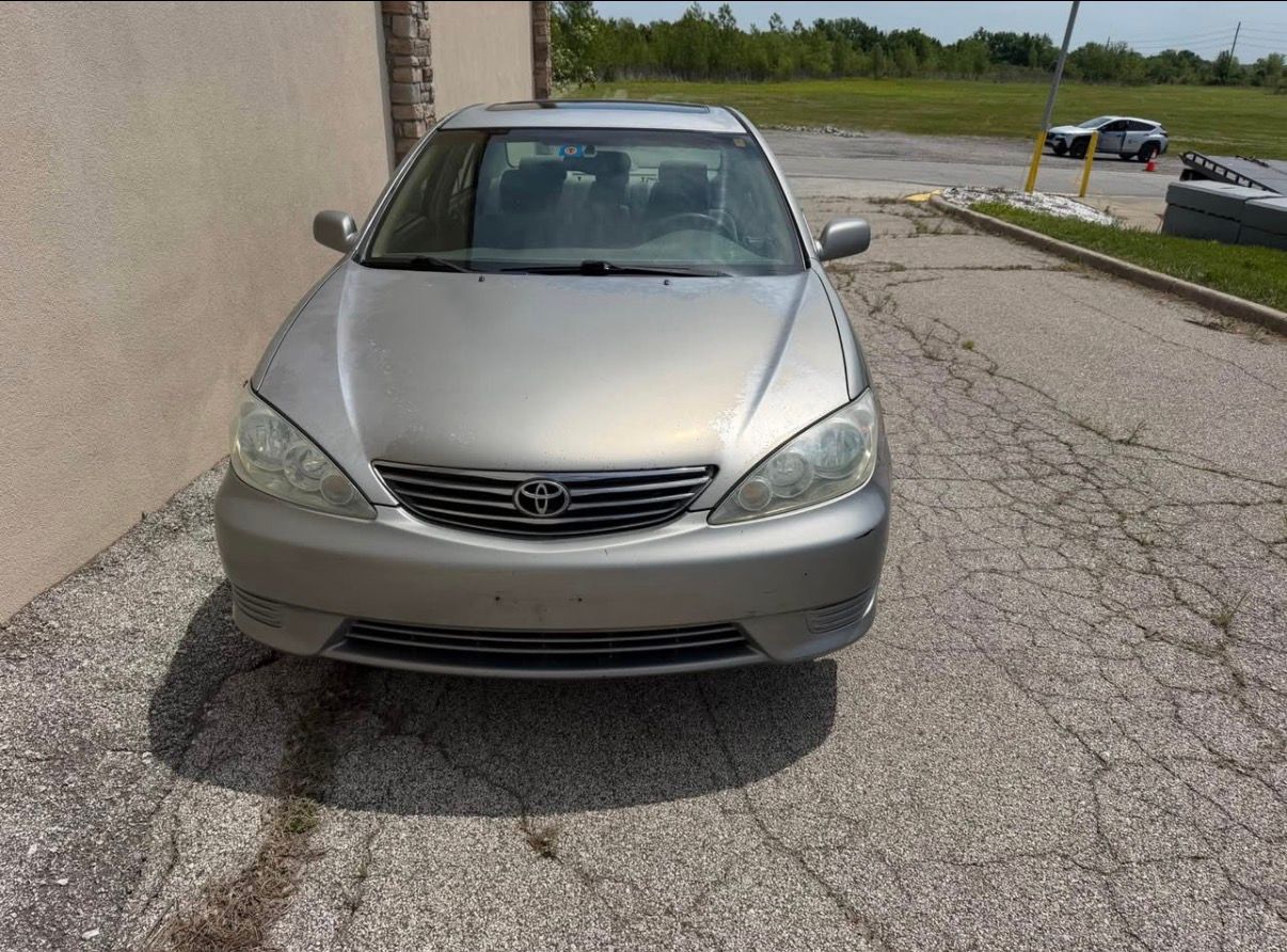 toyota camry 2005 4T1BF32K05U591093 image toyota camry 2005 4T1BF32K05U591093 image