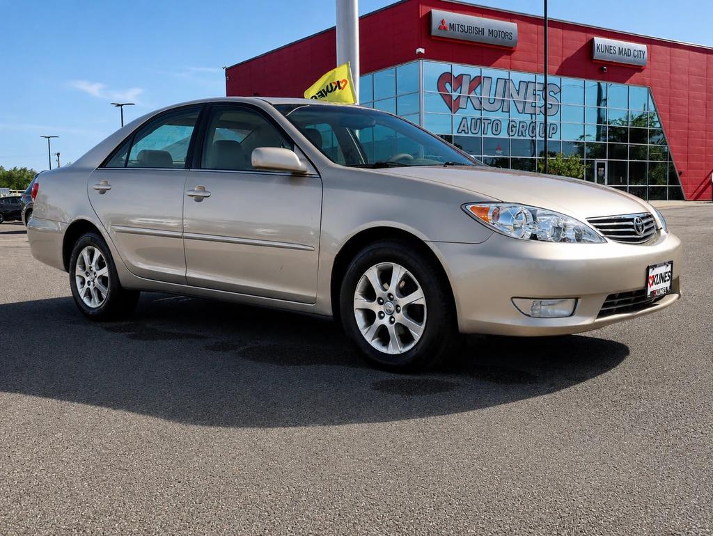 toyota camry 2005 4T1BE30K35U526910 image toyota camry 2005 4T1BE30K35U526910 image