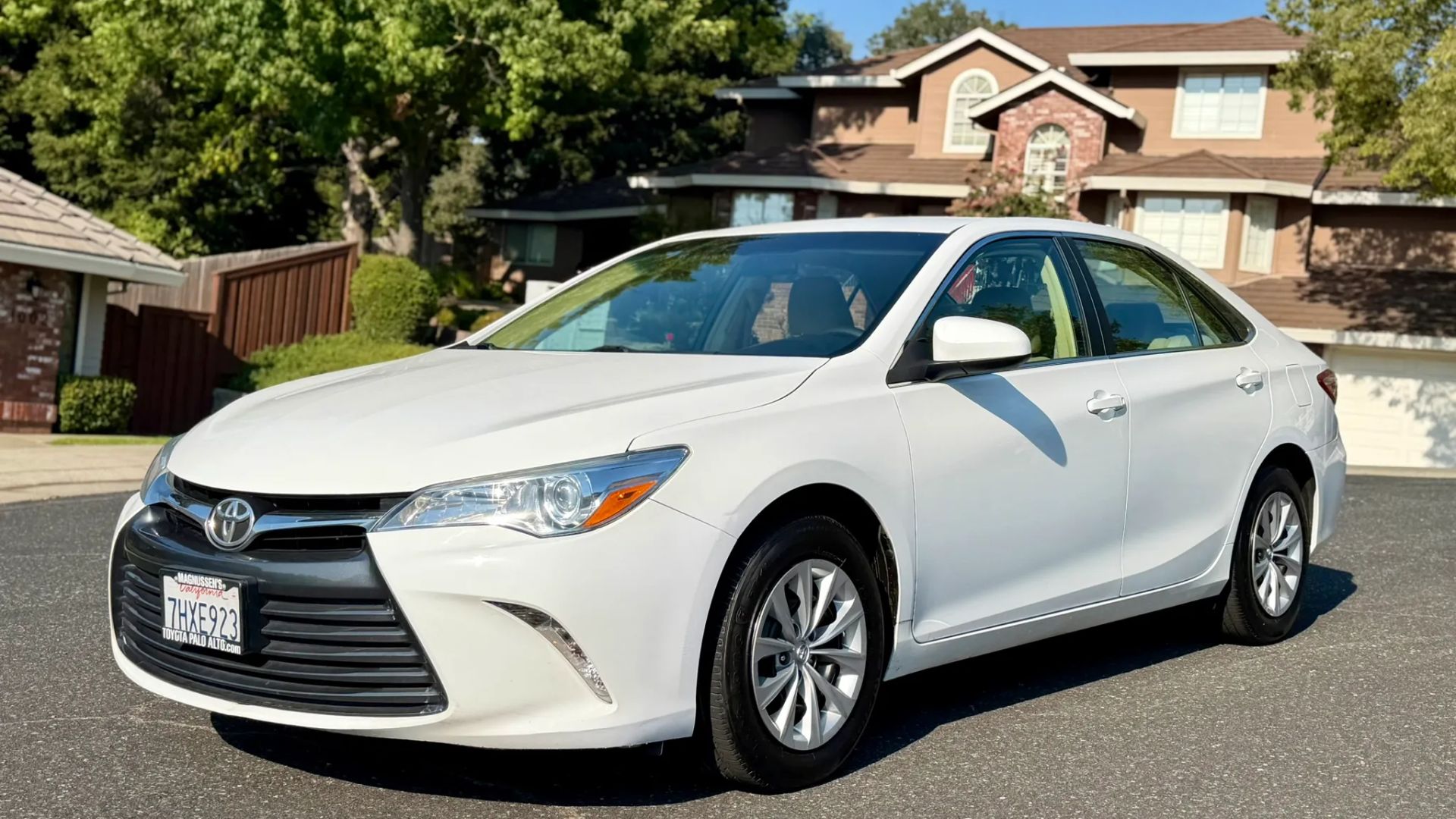toyota camry 2015 4T4BF1FK9FR450514 image toyota camry 2015 4T4BF1FK9FR450514 image