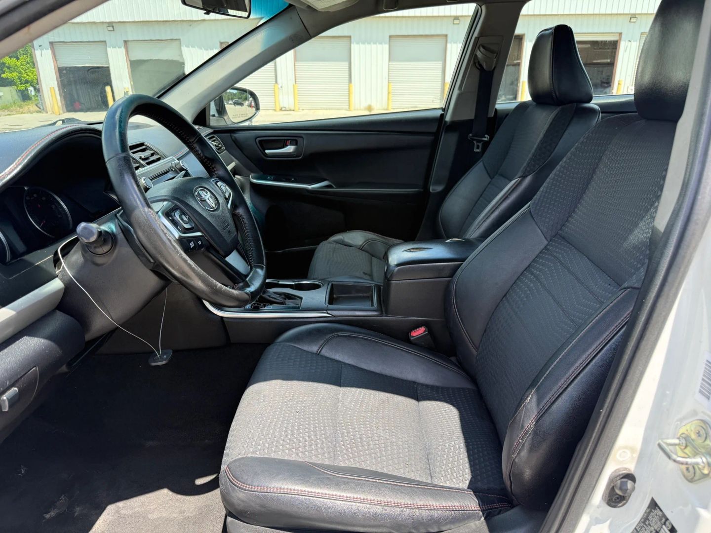 toyota camry 2015 4T1BF1FK1FU958096 image toyota camry 2015 4T1BF1FK1FU958096 image