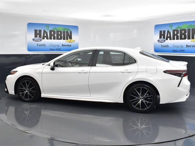 toyota camry 2022 4T1G11AK7NU690357 image toyota camry 2022 4T1G11AK7NU690357 image