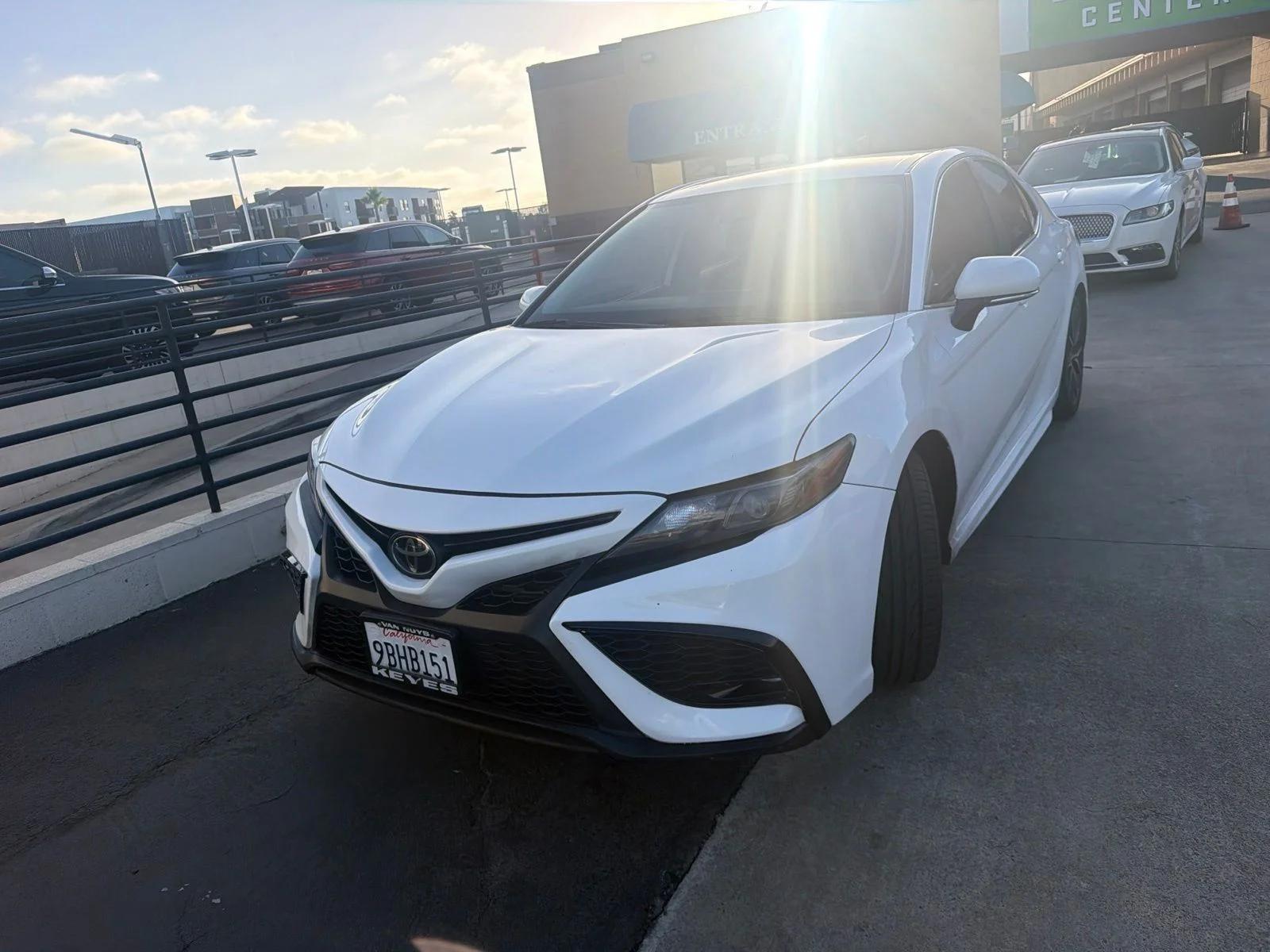 toyota camry 2022 4T1G11AK0NU048983 image toyota camry 2022 4T1G11AK0NU048983 image