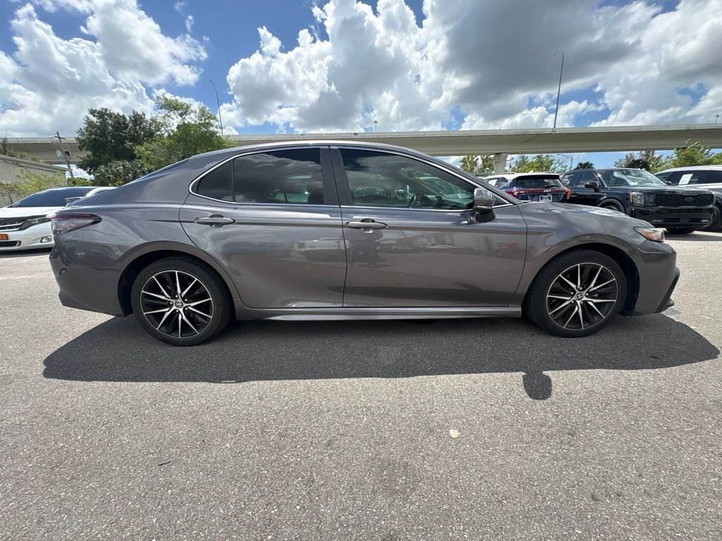 toyota camry 2022 4T1G11AK4NU009829 image toyota camry 2022 4T1G11AK4NU009829 image