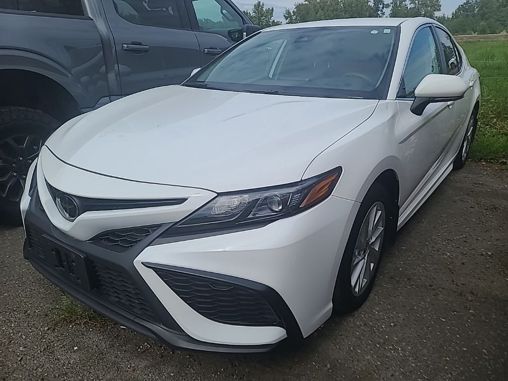 toyota camry 2022 4T1G11AK3NU690310 image toyota camry 2022 4T1G11AK3NU690310 image