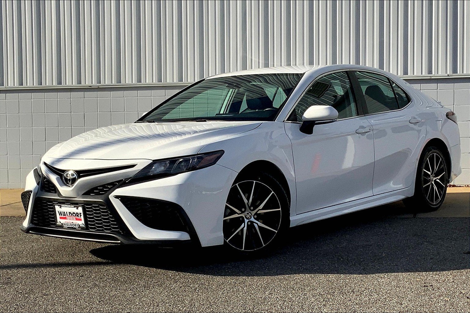 toyota camry 2022 4T1G11AK4NU624042 image toyota camry 2022 4T1G11AK4NU624042 image
