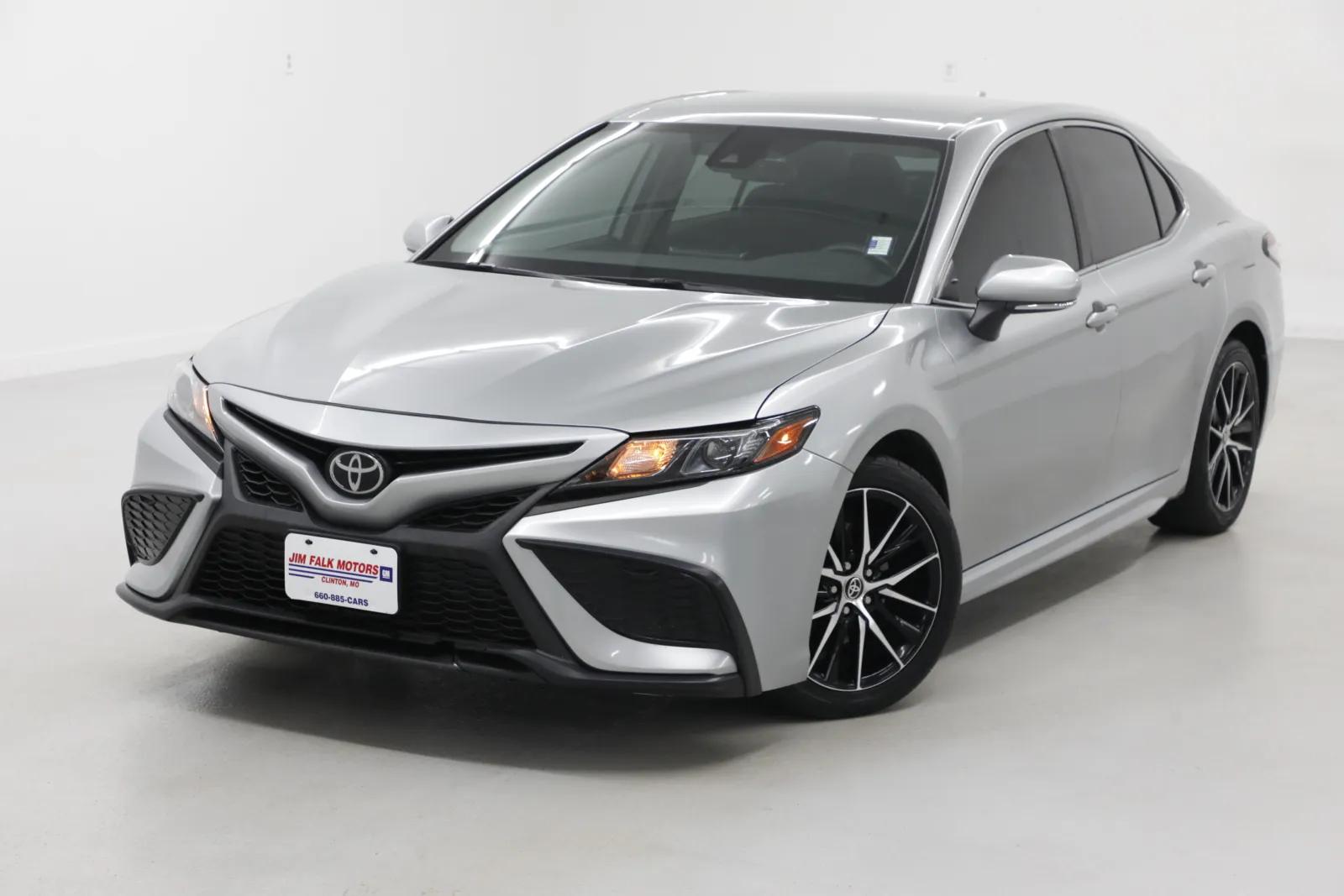 toyota camry 2022 4T1G11AK6NU069210 image toyota camry 2022 4T1G11AK6NU069210 image