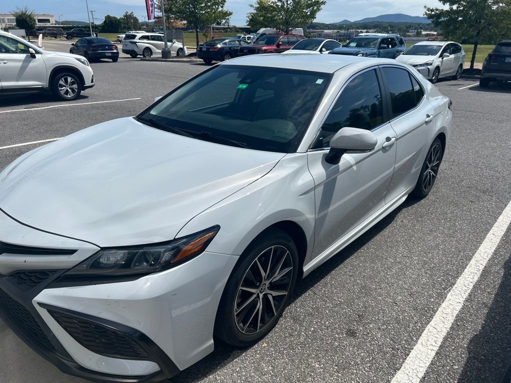toyota camry 2022 4T1G11AK0NU076251 image toyota camry 2022 4T1G11AK0NU076251 image