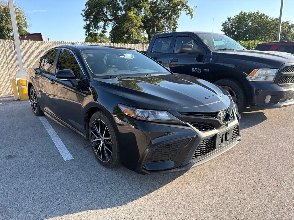 toyota camry 2022 4T1G11AK2NU717514 image toyota camry 2022 4T1G11AK2NU717514 image