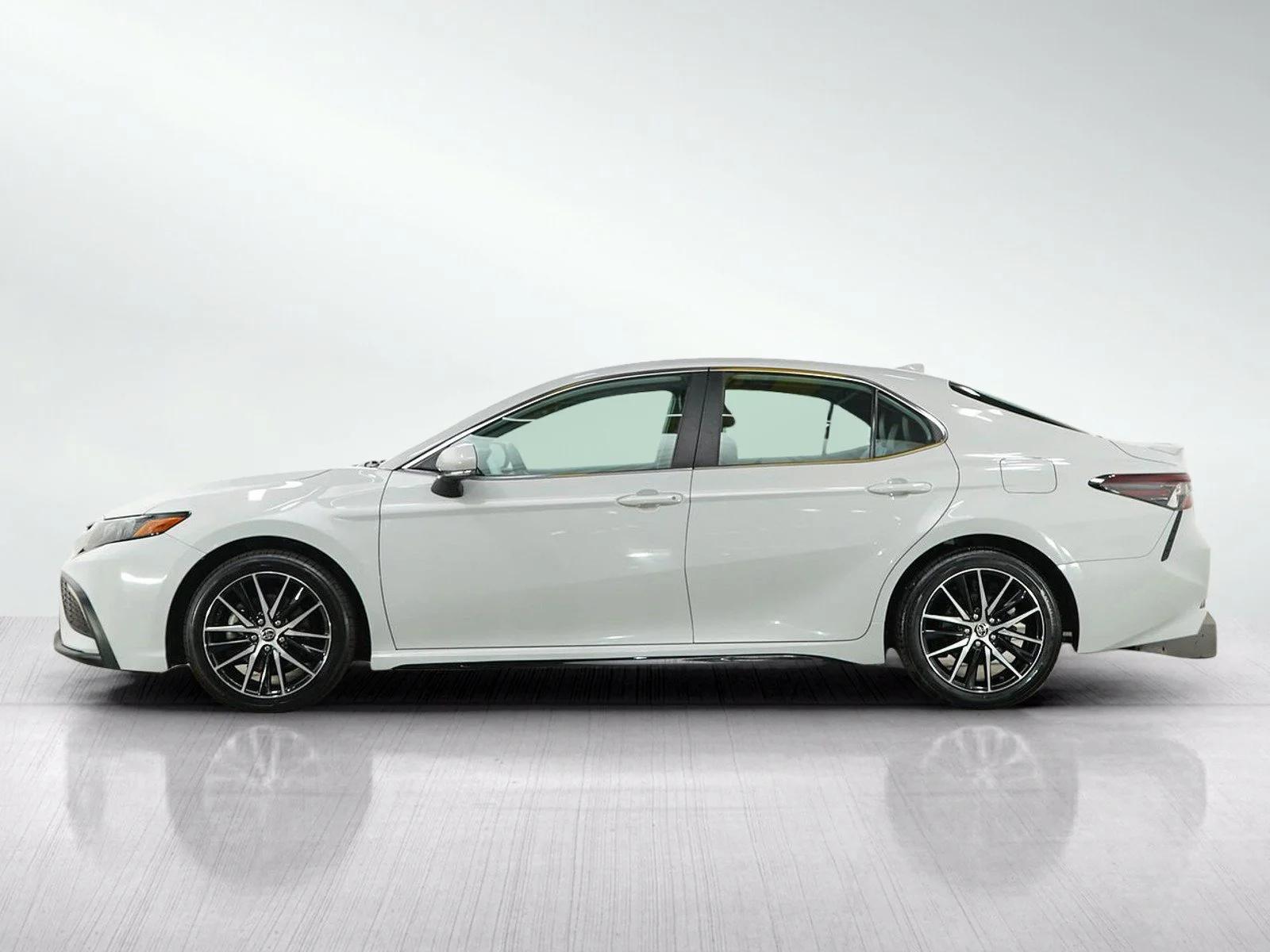toyota camry 2022 4T1G11AK4NU059873 image toyota camry 2022 4T1G11AK4NU059873 image