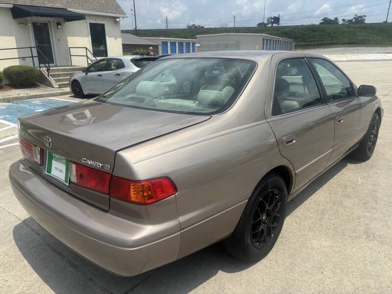 toyota camry 1999 4T1BF28K3XU090364 image toyota camry 1999 4T1BF28K3XU090364 image