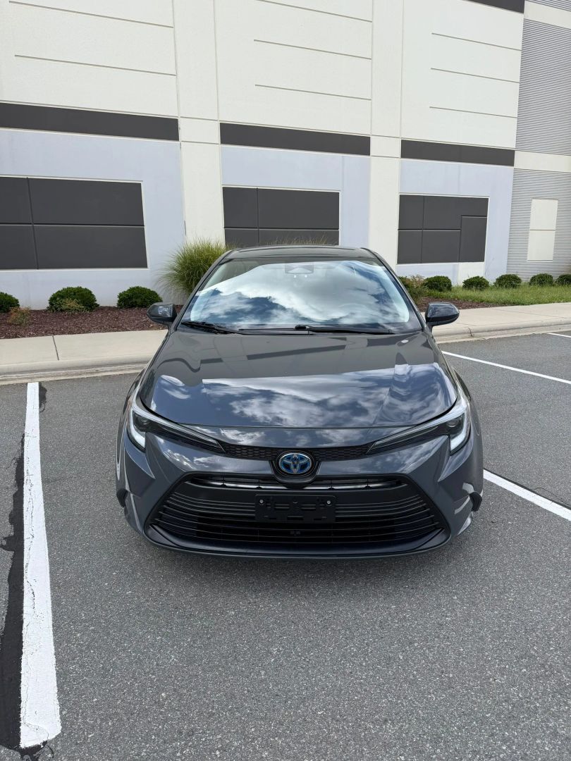 toyota corolla 2023 JTDBCMFE0PJ008517 image
