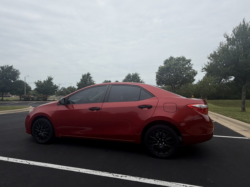 toyota corolla 2016 5YFBURHE5GP544155 image toyota corolla 2016 5YFBURHE5GP544155 image