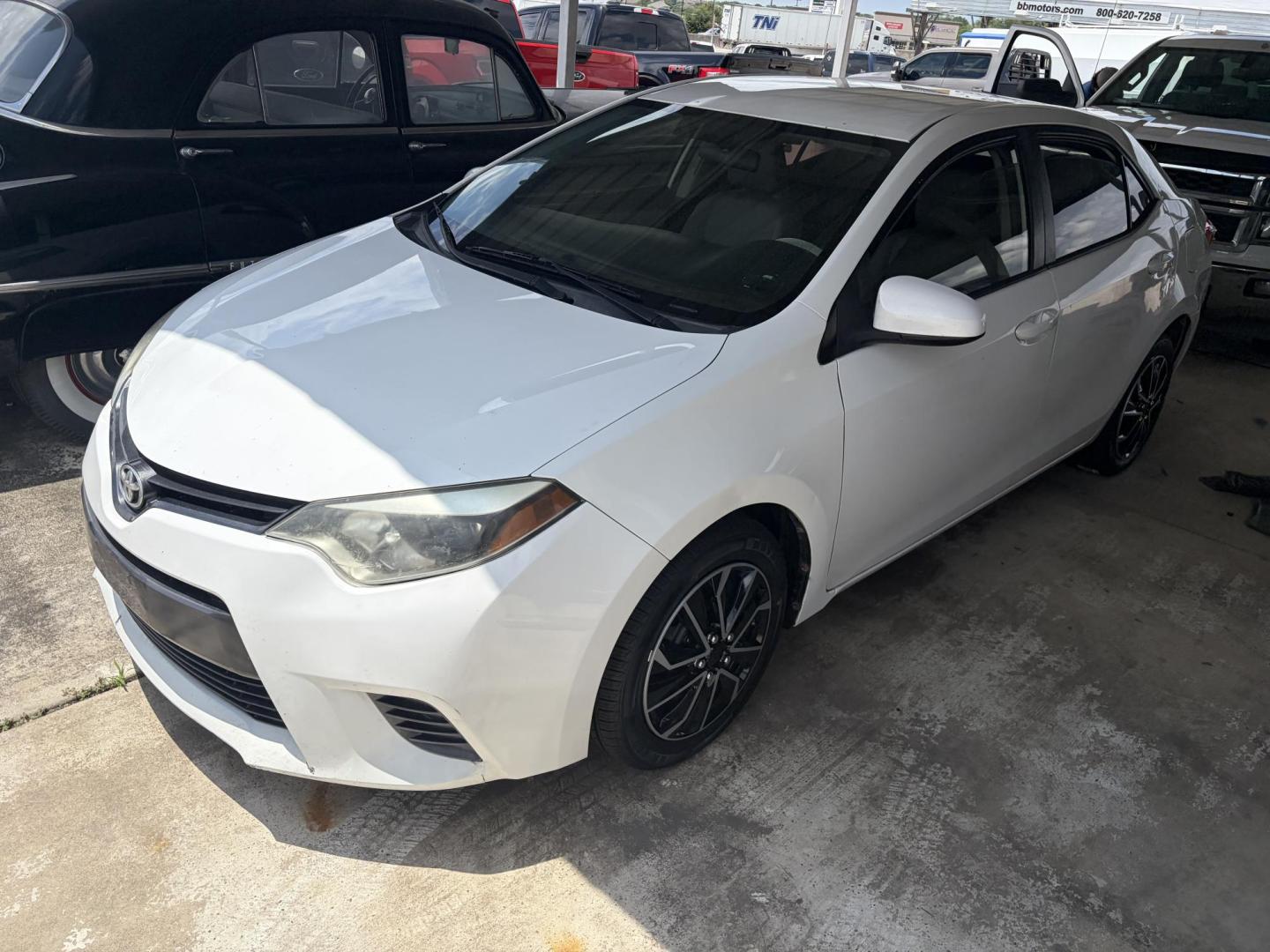 toyota corolla 2016 5YFBURHE0GP462110 image toyota corolla 2016 5YFBURHE0GP462110 image