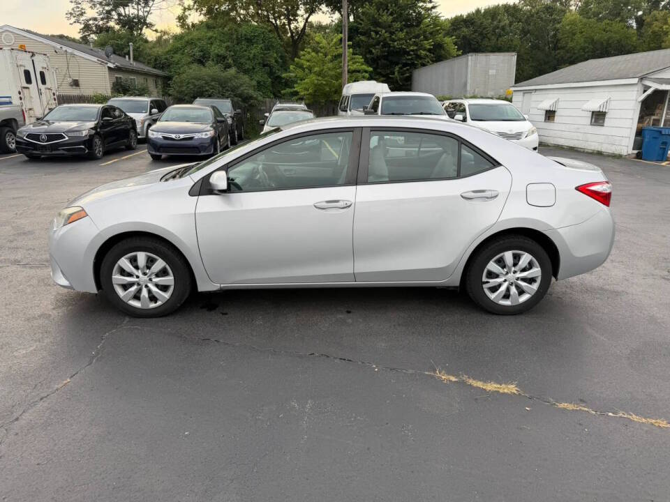 toyota corolla 2016 5YFBURHE1GP399048 image toyota corolla 2016 5YFBURHE1GP399048 image