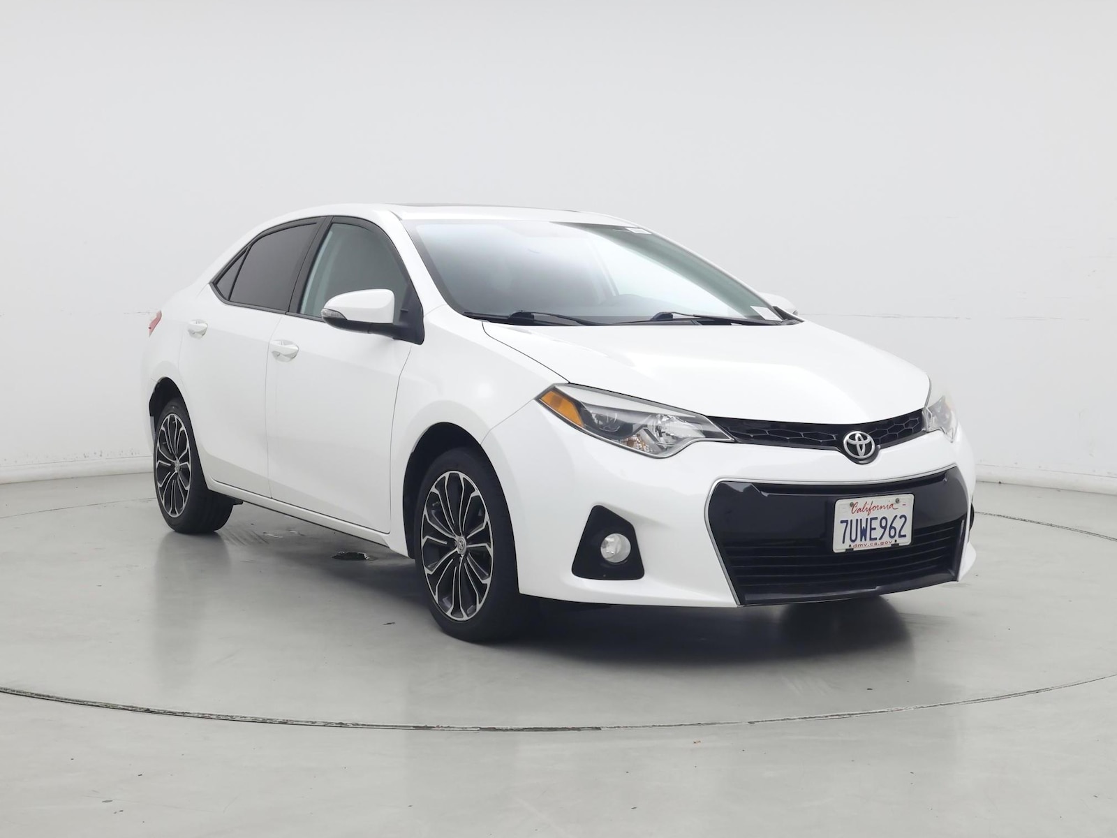 toyota corolla 2016 5YFBURHE5GP539750 image toyota corolla 2016 5YFBURHE5GP539750 image