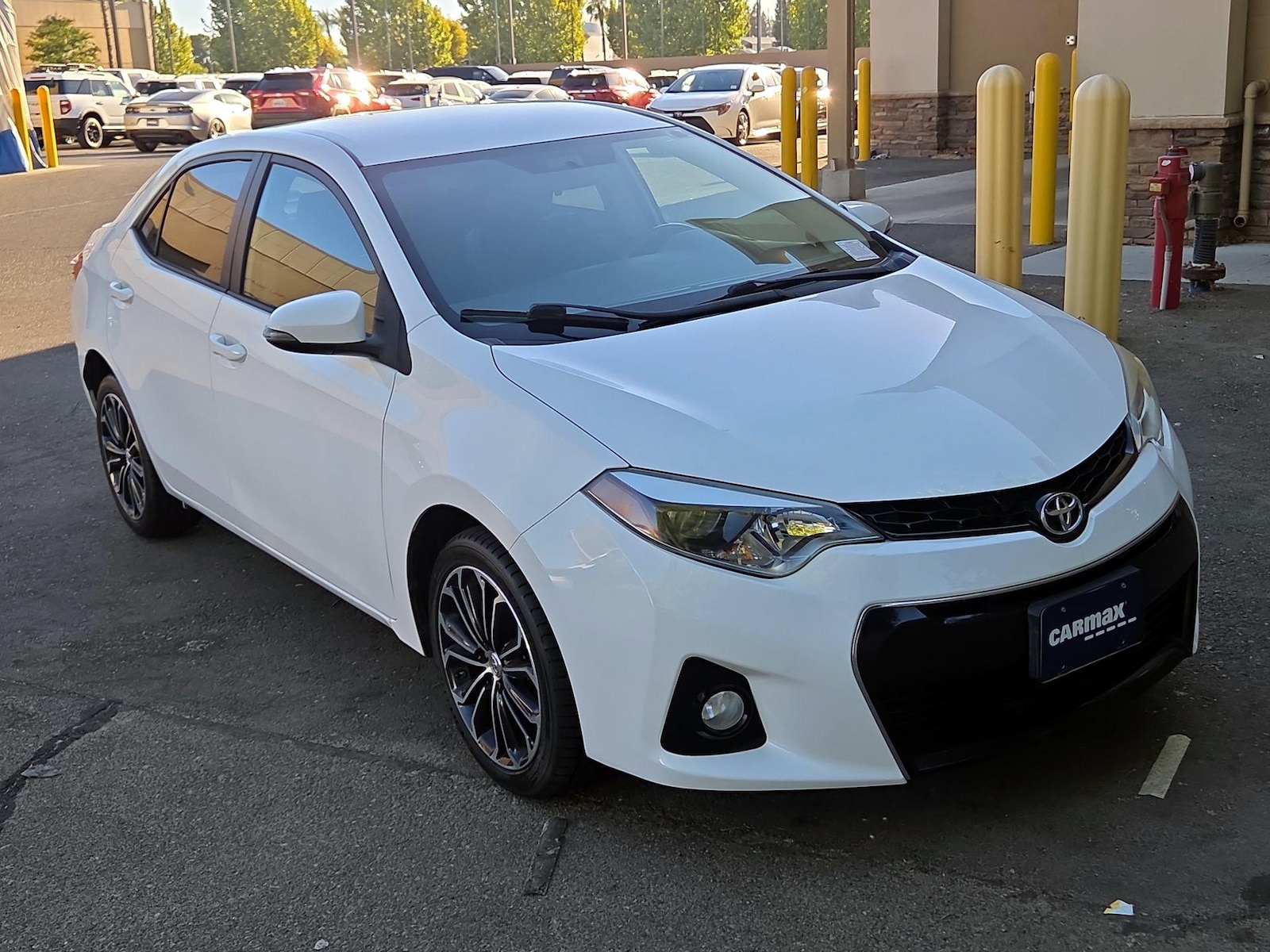 toyota corolla 2016 5YFBURHE8GP443854 image toyota corolla 2016 5YFBURHE8GP443854 image