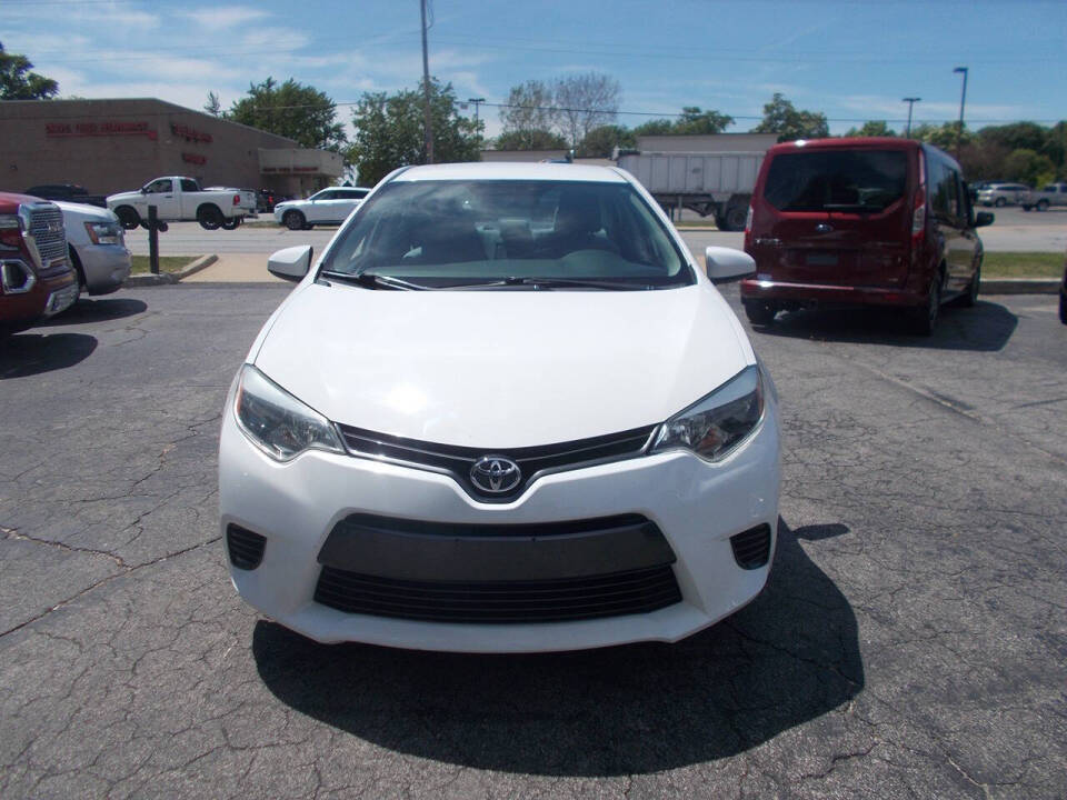 toyota corolla 2016 5YFBURHE5GP477458 image toyota corolla 2016 5YFBURHE5GP477458 image