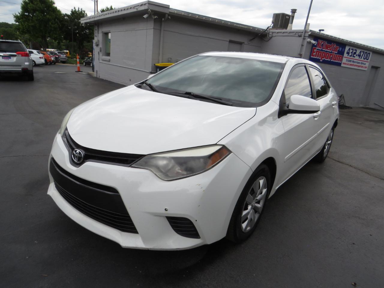 toyota corolla 2016 5YFBURHE4GP488225 image toyota corolla 2016 5YFBURHE4GP488225 image
