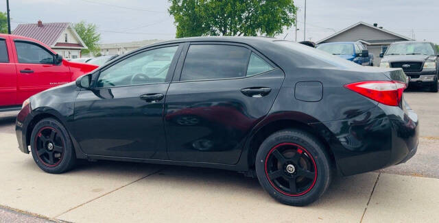 toyota corolla 2016 5YFBURHE8GP452666 image toyota corolla 2016 5YFBURHE8GP452666 image