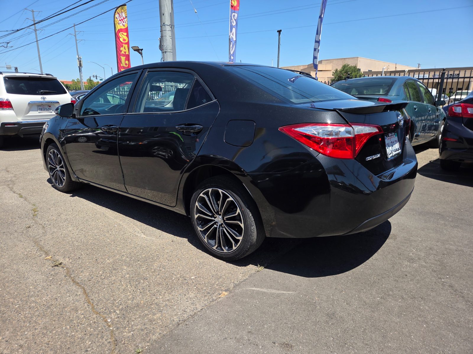 toyota corolla 2016 5YFBURHE2GP458530 image toyota corolla 2016 5YFBURHE2GP458530 image
