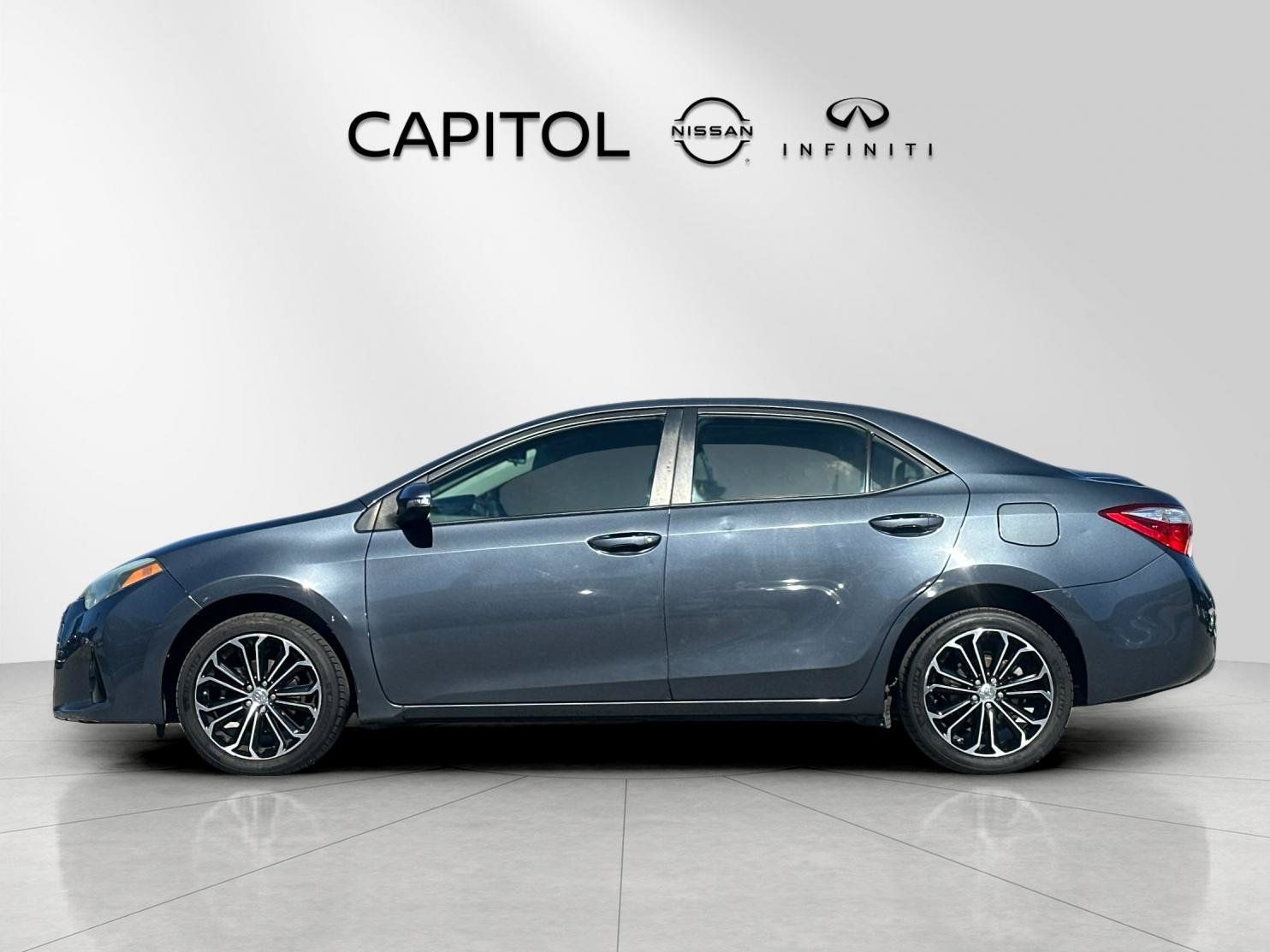 toyota corolla 2016 5YFBURHE1GP410498 image toyota corolla 2016 5YFBURHE1GP410498 image