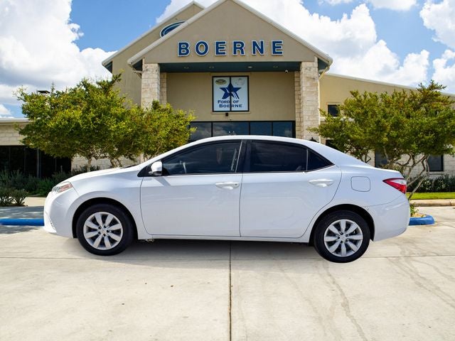 toyota corolla 2016 5YFBURHE6GP536954 image toyota corolla 2016 5YFBURHE6GP536954 image