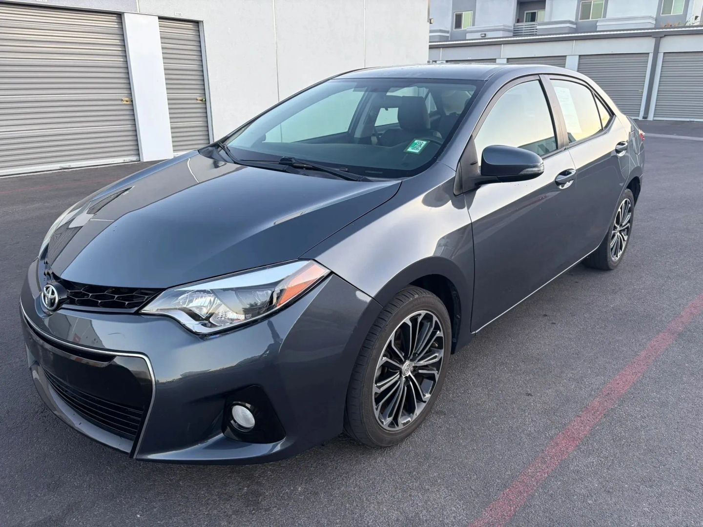 toyota corolla 2016 5YFBURHE4GP483199 image toyota corolla 2016 5YFBURHE4GP483199 image