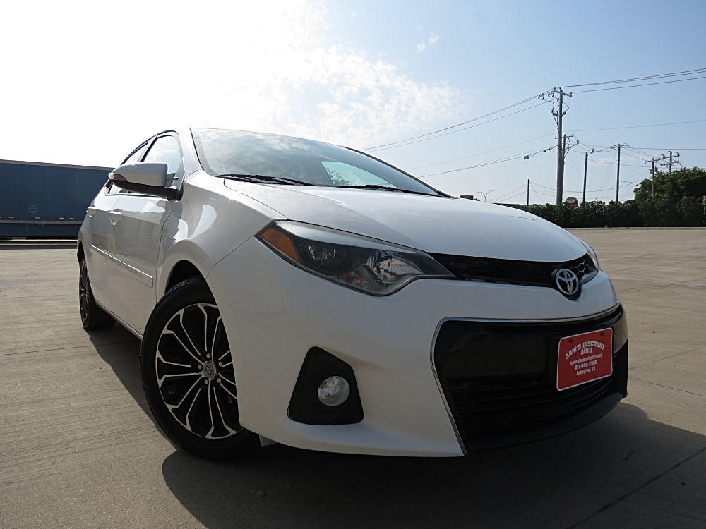 toyota corolla 2016 5YFBURHE2GP470824 image toyota corolla 2016 5YFBURHE2GP470824 image