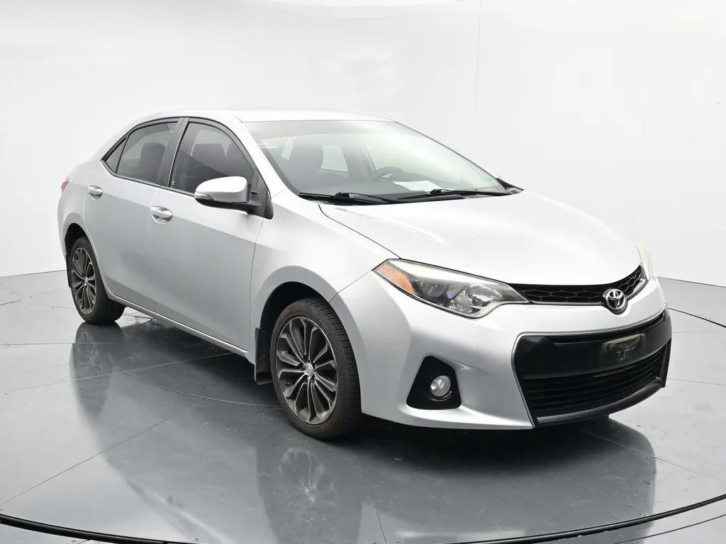 toyota corolla 2016 5YFBURHE6GP559831 image toyota corolla 2016 5YFBURHE6GP559831 image