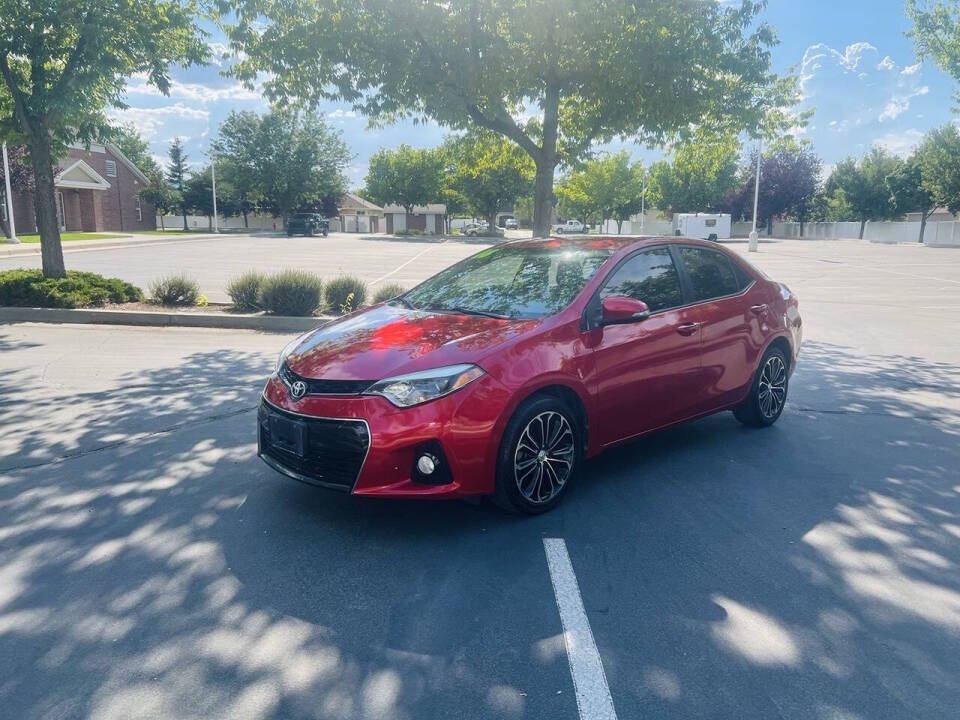 toyota corolla 2016 5YFBURHE6GP415793 image toyota corolla 2016 5YFBURHE6GP415793 image