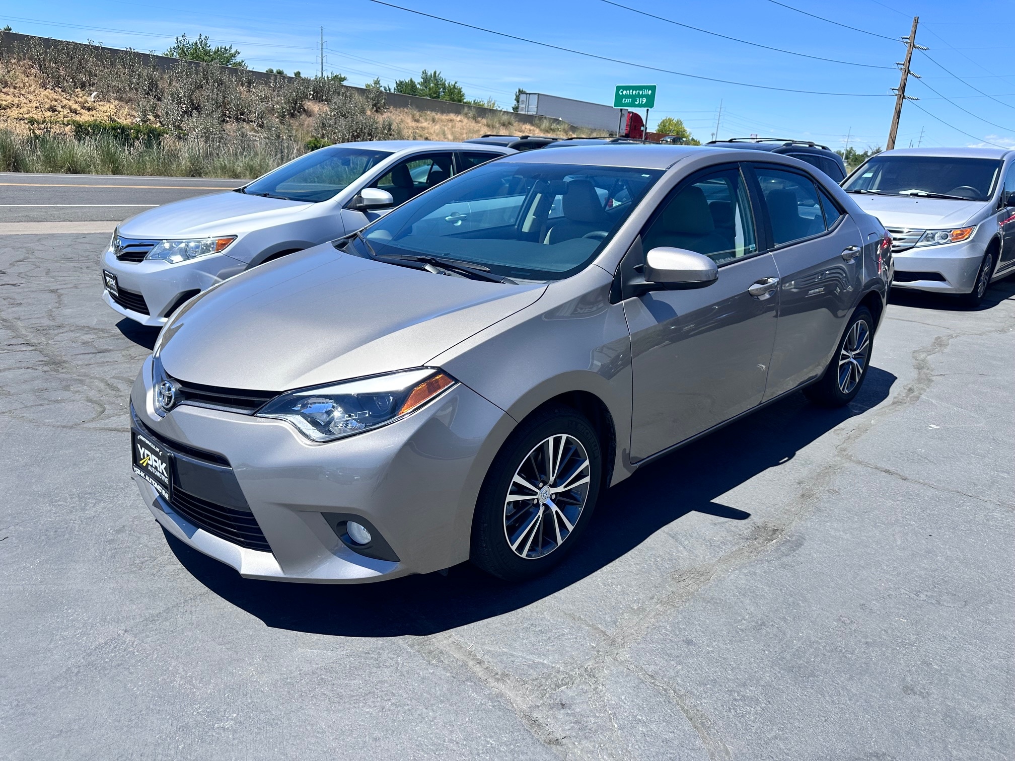 toyota corolla 2016 5YFBURHE8GP419683 image toyota corolla 2016 5YFBURHE8GP419683 image