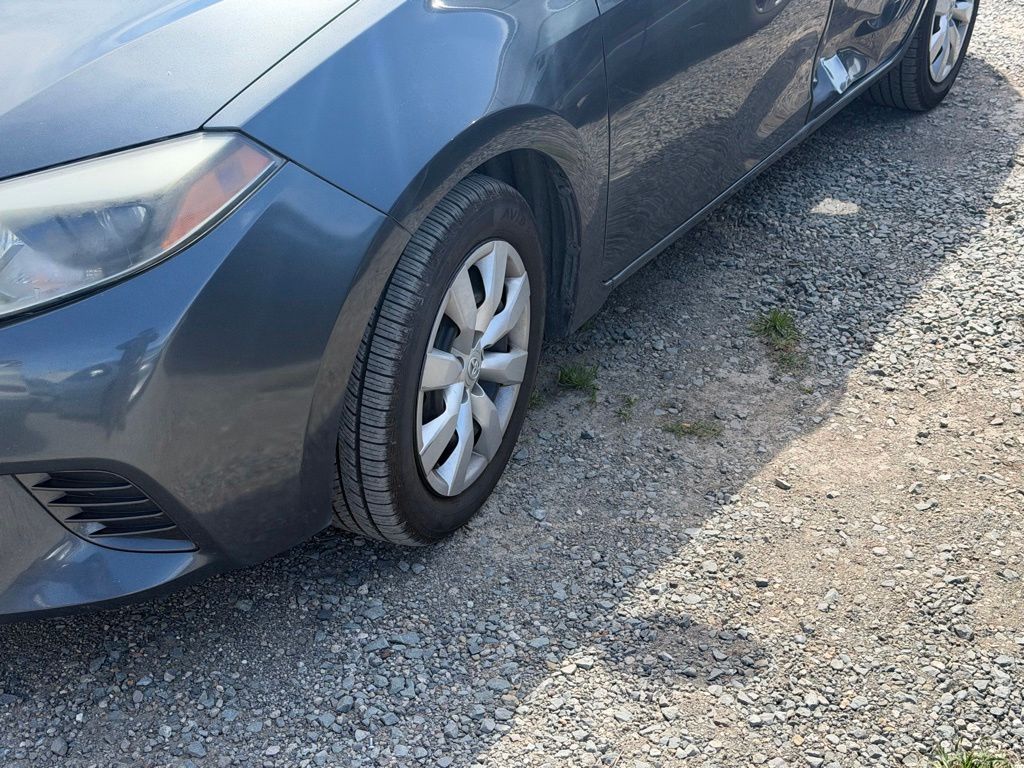 toyota corolla 2016 5YFBURHE6GP516350 image toyota corolla 2016 5YFBURHE6GP516350 image