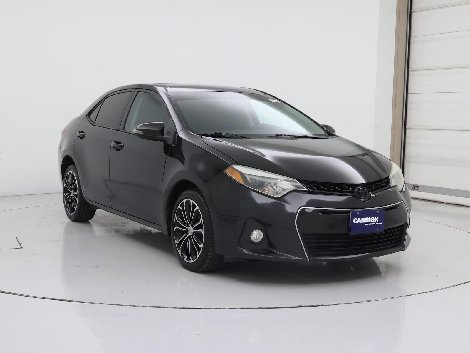 toyota corolla 2016 5YFBURHE9GP412774 image toyota corolla 2016 5YFBURHE9GP412774 image