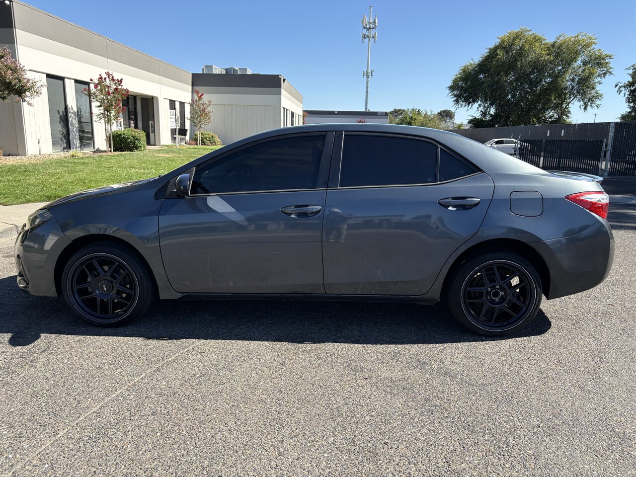 toyota corolla 2016 5YFBURHE2GP431442 image toyota corolla 2016 5YFBURHE2GP431442 image