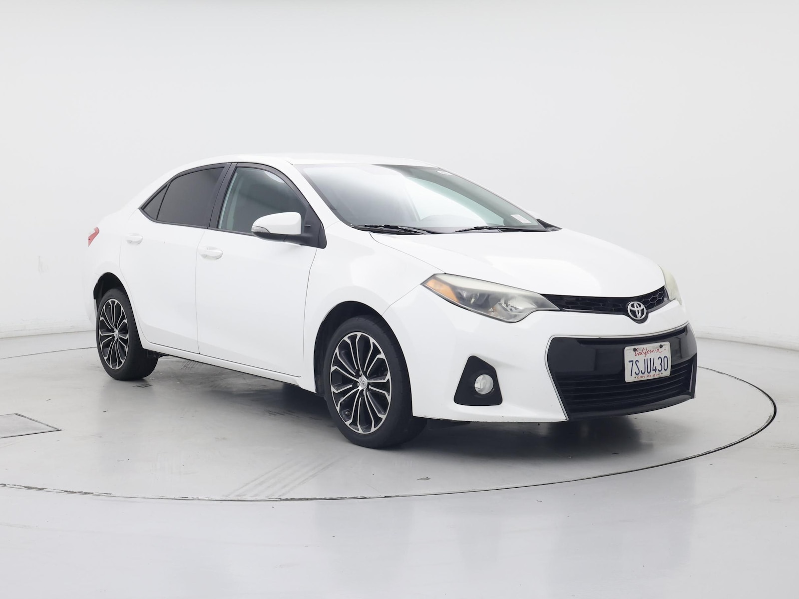 toyota corolla 2016 5YFBURHE4GP444824 image toyota corolla 2016 5YFBURHE4GP444824 image