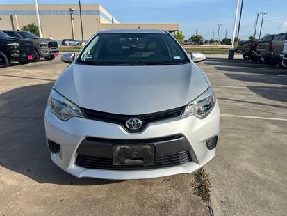 toyota corolla 2016 5YFBURHE9GP518030 image toyota corolla 2016 5YFBURHE9GP518030 image