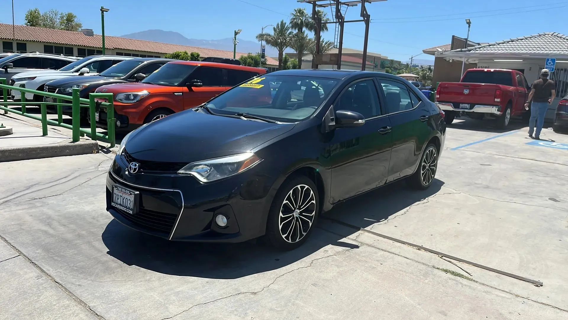 toyota corolla 2016 5YFBURHE8GP391240 image toyota corolla 2016 5YFBURHE8GP391240 image