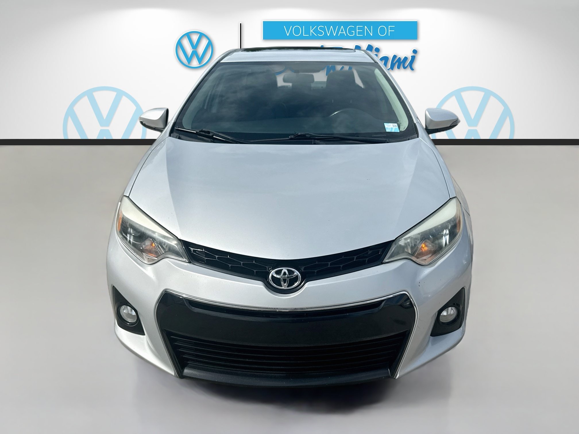 toyota corolla 2016 2T1BURHE6GC571493 image toyota corolla 2016 2T1BURHE6GC571493 image