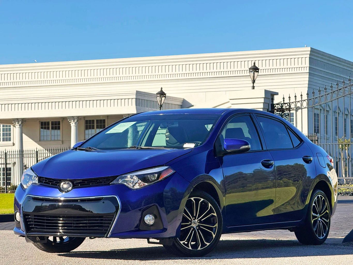 toyota corolla 2016 2T1BURHE1GC703933 image toyota corolla 2016 2T1BURHE1GC703933 image